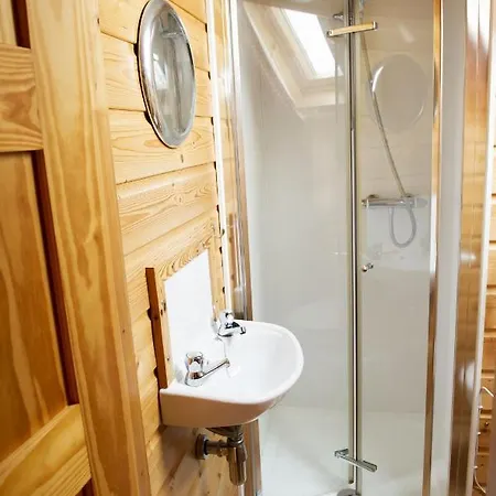 Pickhill Pod, *